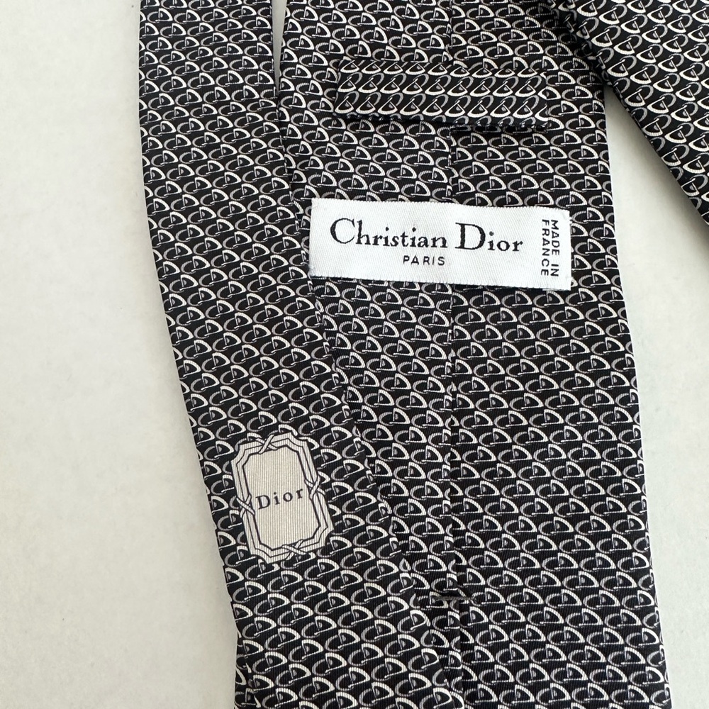 Christian Dior Men’s Silk Tie Black and white Pattern - Picture 13 of 15